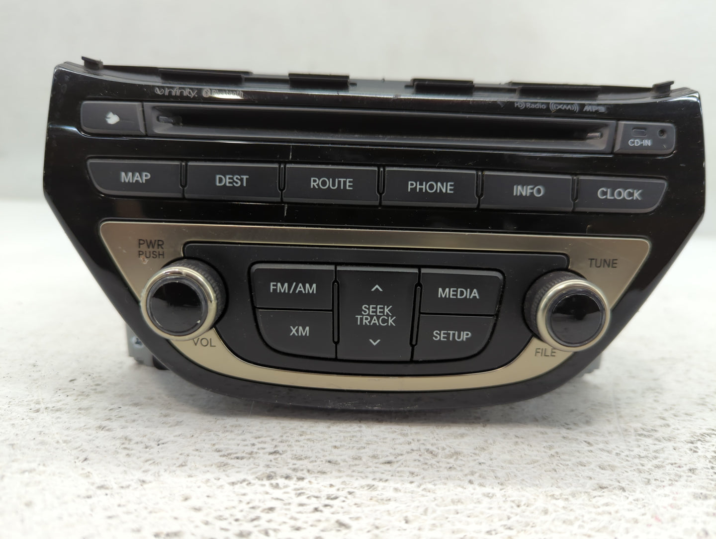 2013-2015 Hyundai Genesis Am Fm Cd Player Radio Receiver - Oemusedautoparts1.com