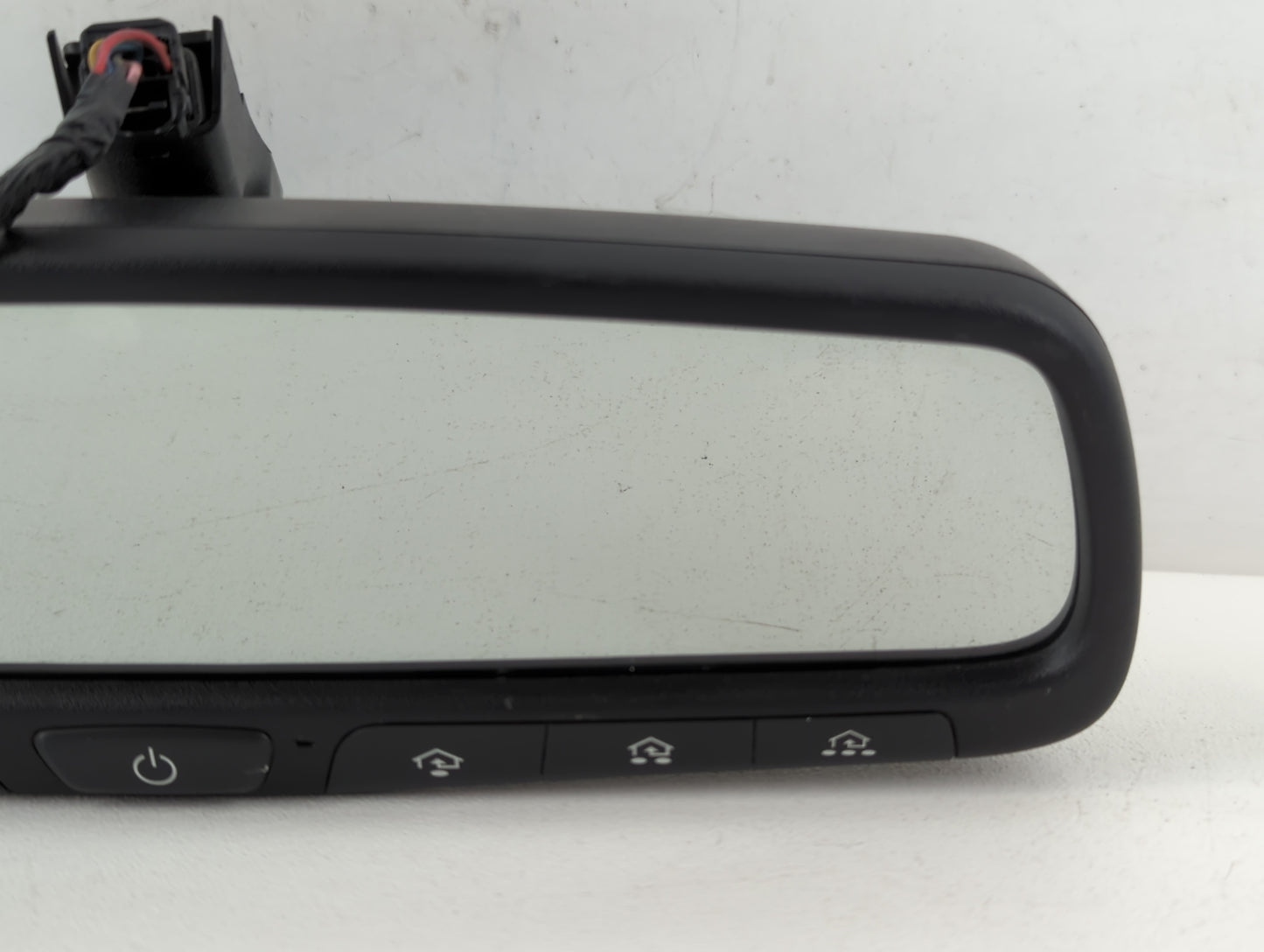 2009-2016 Hyundai Genesis Interior Rear View Mirror Replacement OEM P/N:E11026666 Fits OEM Used Auto Parts - Oemusedautopart