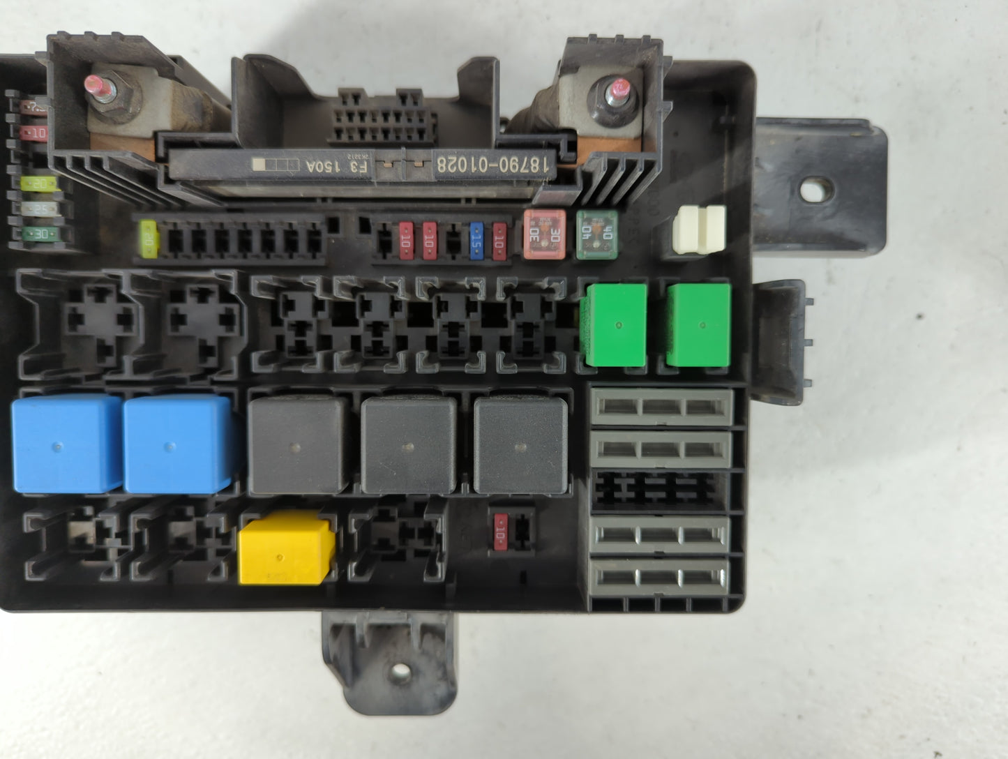 2013-2016 Hyundai Genesis Fusebox Fuse Box Panel Relay Module P/N:91264-2M56 Fits Fits 2013 2014 2015 2016 OEM Used Auto Par