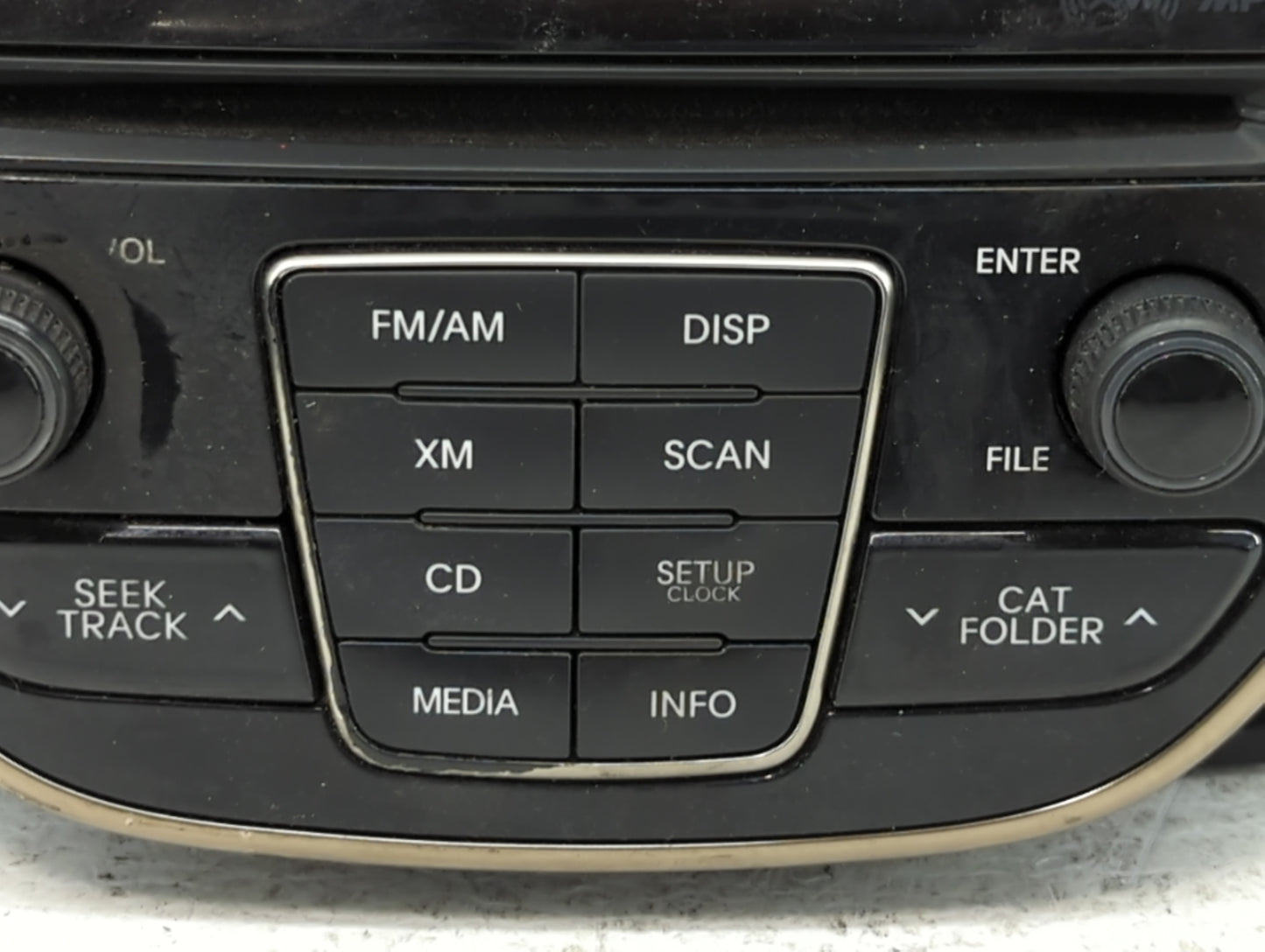 2013-2015 Hyundai Genesis Am Fm Cd Player Radio Receiver - Oemusedautoparts1.com