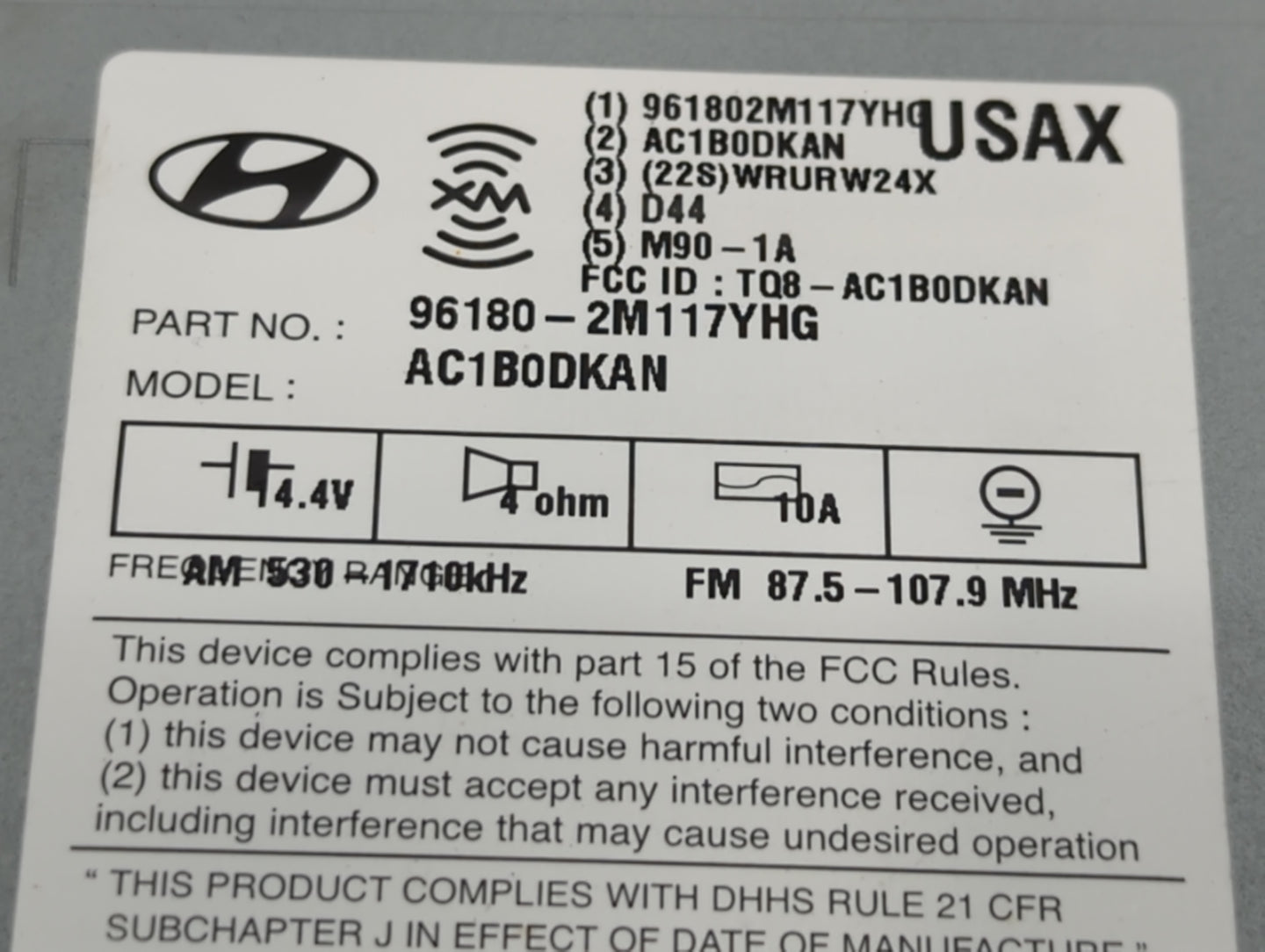 2013-2015 Hyundai Genesis Am Fm Cd Player Radio Receiver - Oemusedautoparts1.com