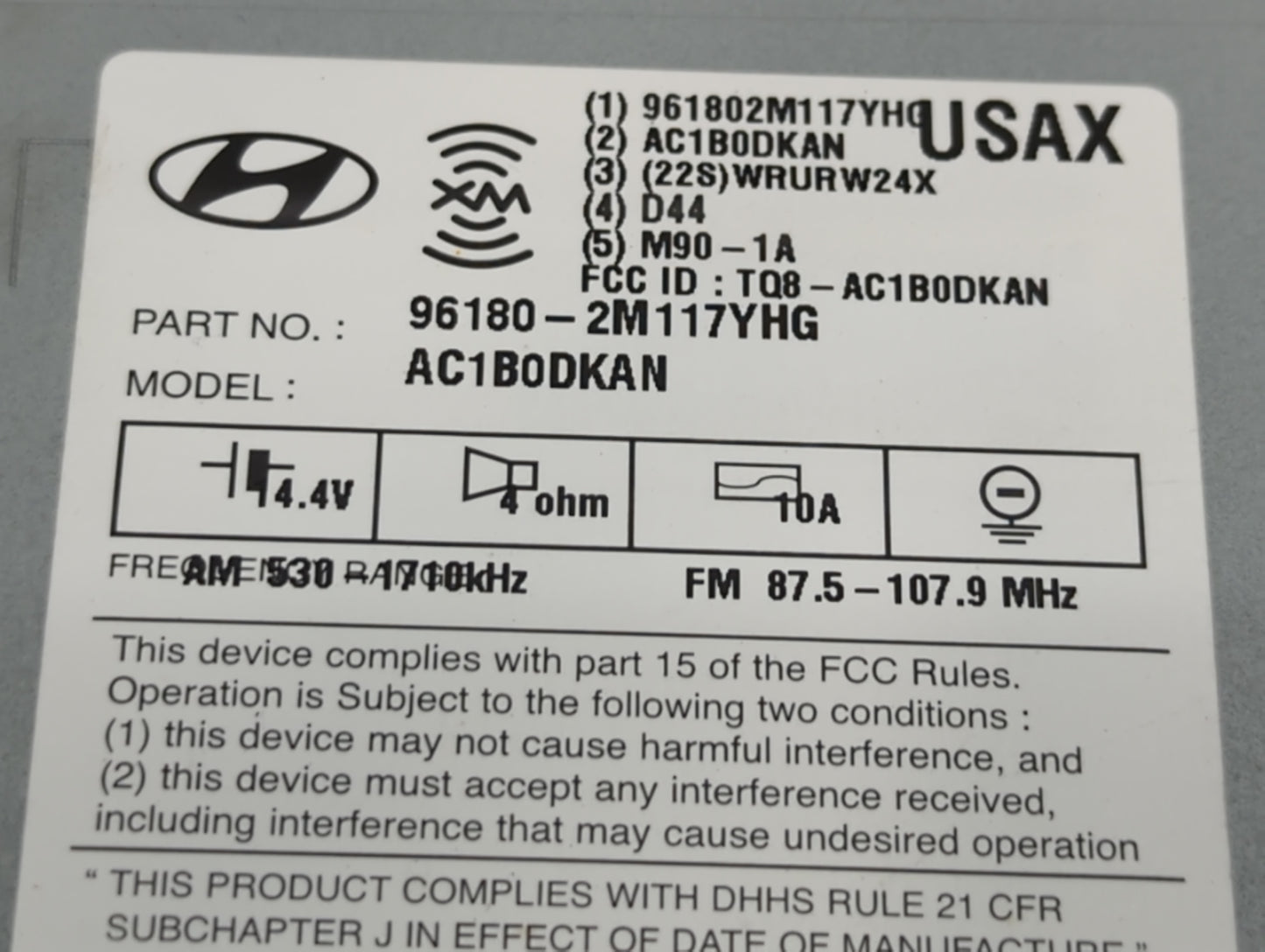 2013-2015 Hyundai Genesis Am Fm Cd Player Radio Receiver - Oemusedautoparts1.com