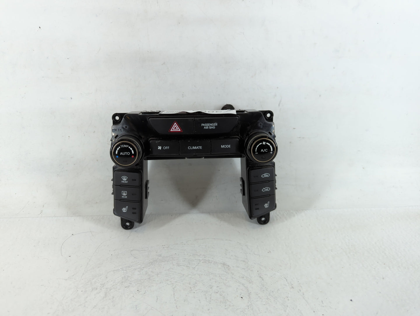 2013-2016 Hyundai Genesis Climate Control Module Temperature AC/Heater Replacement P/N:97250-2MFP1 Fits Fits 2013 2014 2015 