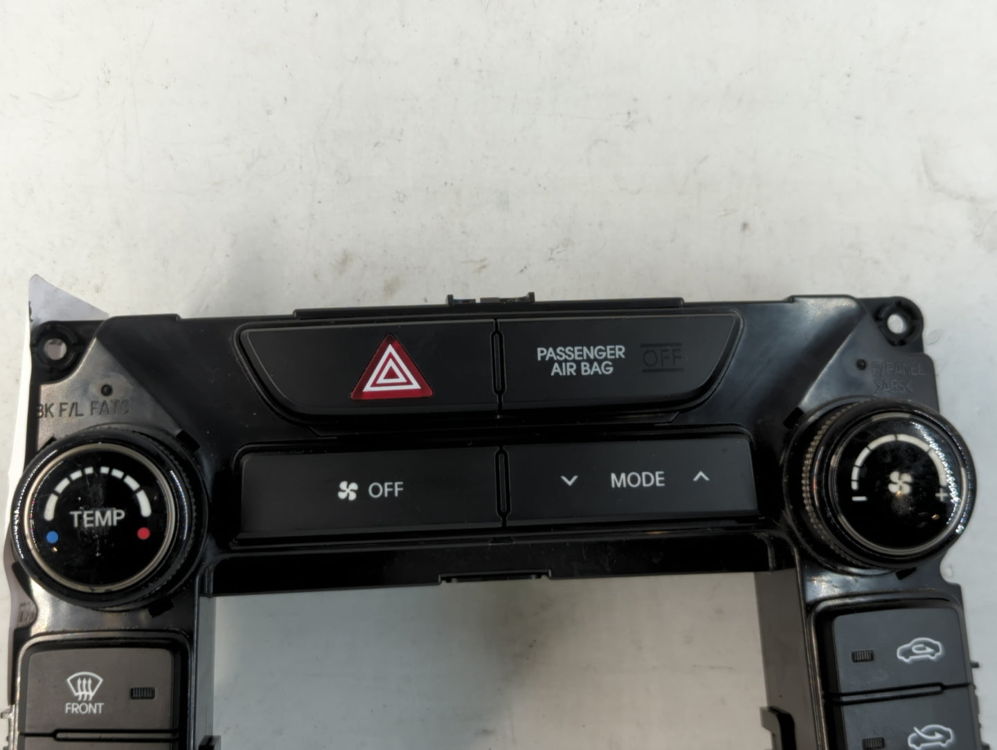 2013-2016 Hyundai Genesis Climate Control Module Temperature AC/Heater Replacement P/N:97250-2MMC0 Fits Fits 2013 2014 2015 