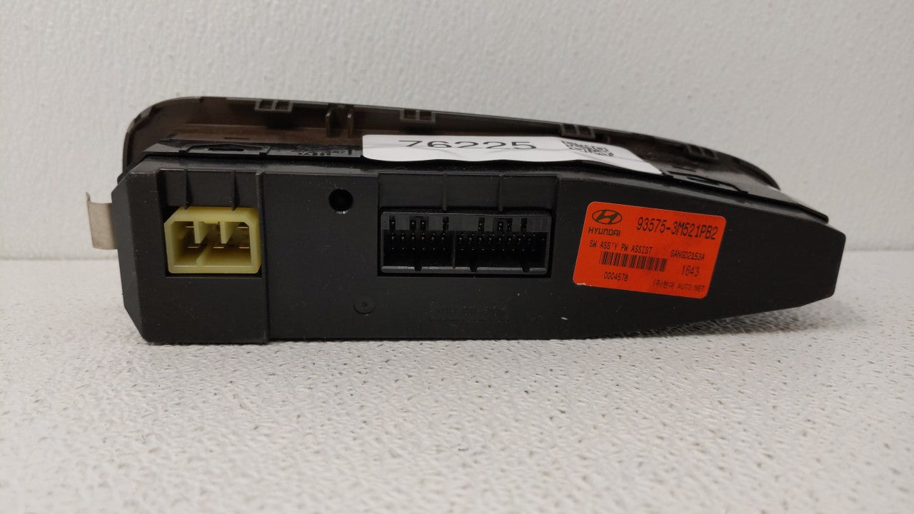 2013 Hyundai Genesis Passeneger Right Power Window Switch 93575-3m521 - Oemusedautoparts1.com