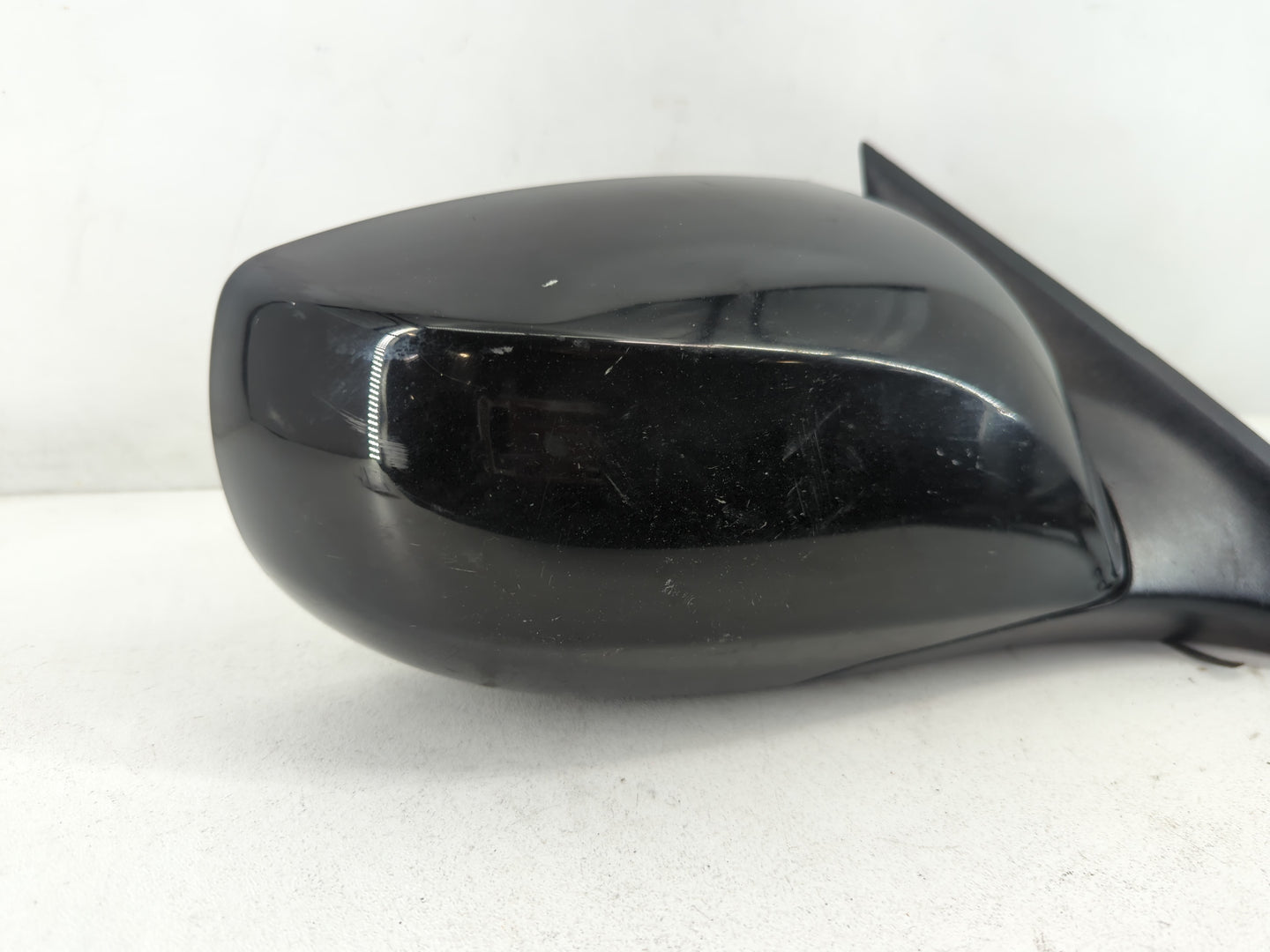 2009-2016 Hyundai Genesis Passenger Side View Mirror - Right Door Mirror OEM Used - Oemusedautoparts1.com