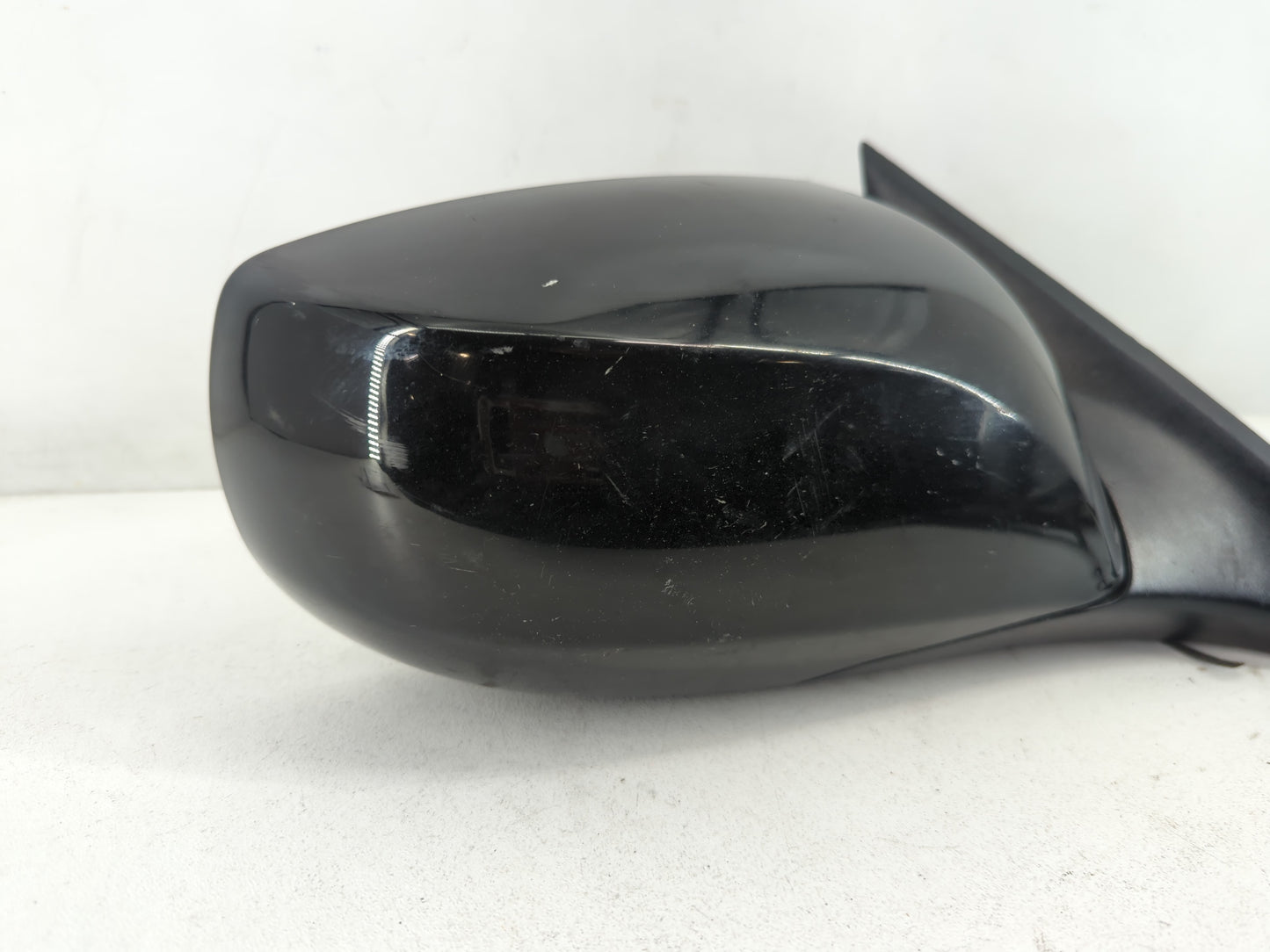 2009-2016 Hyundai Genesis Passenger Side View Mirror - Right Door Mirror OEM Used - Oemusedautoparts1.com