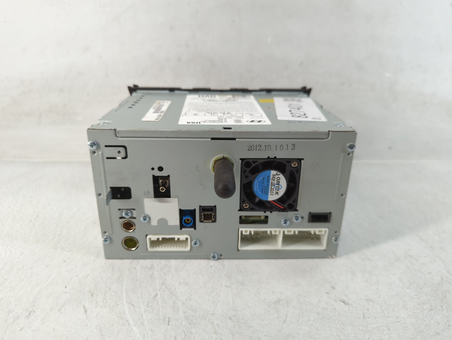 2013 Hyundai Genesis Radio AM FM Cd Player Receiver Replacement P/N:96560-2M761YHG Fits OEM Used Auto Parts - Oemusedautopar