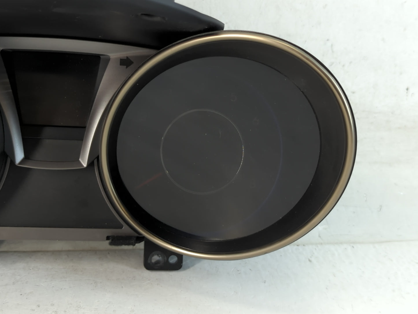 2013 Hyundai Genesis Instrument Cluster Speedometer Gauges P/N:94031-2M000 Fits OEM Used Auto Parts - Oemusedautoparts1.com