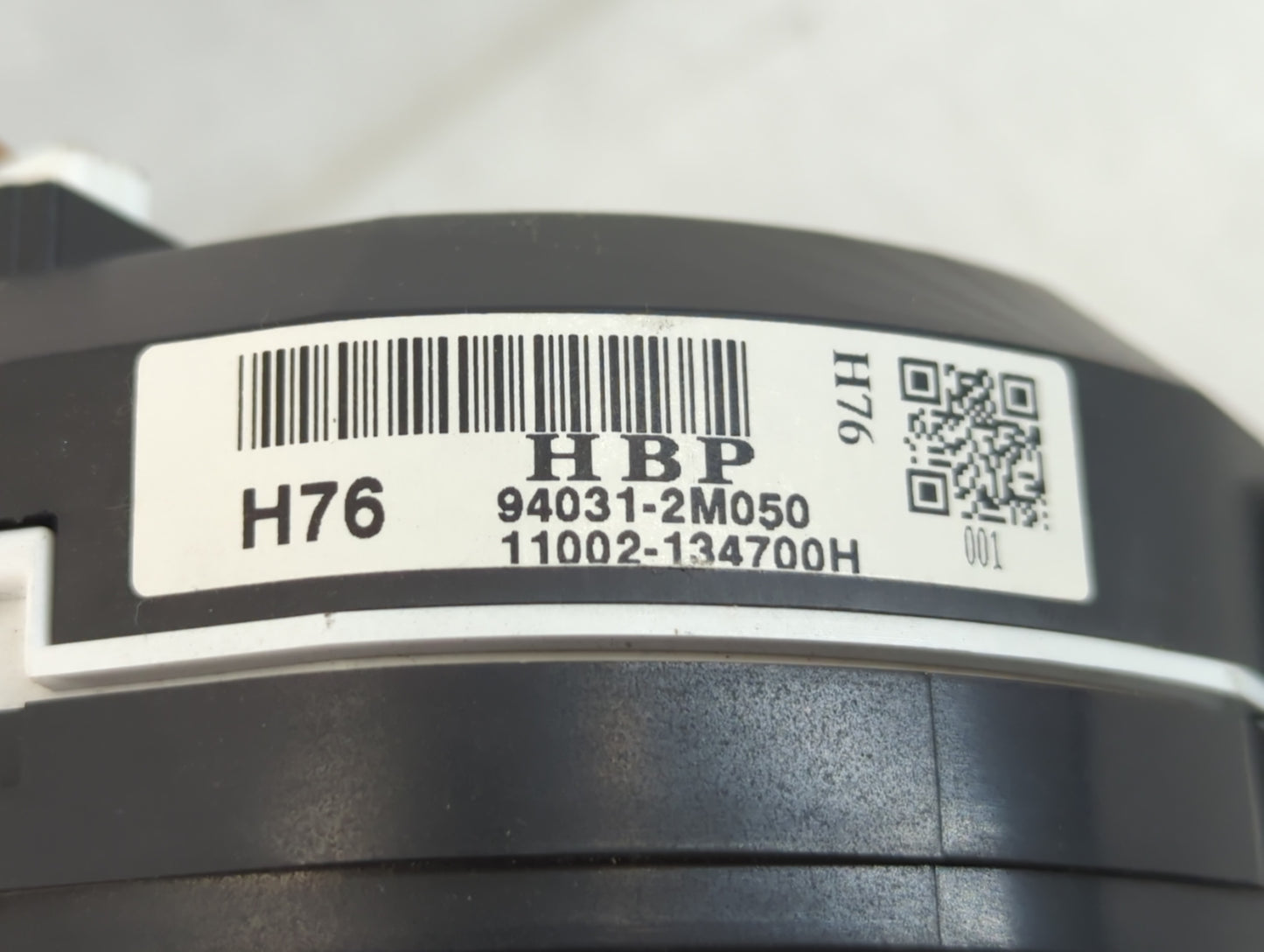 2013 Hyundai Genesis Instrument Cluster Speedometer Gauges P/N:94031-2M050 Fits OEM Used Auto Parts - Oemusedautoparts1.com