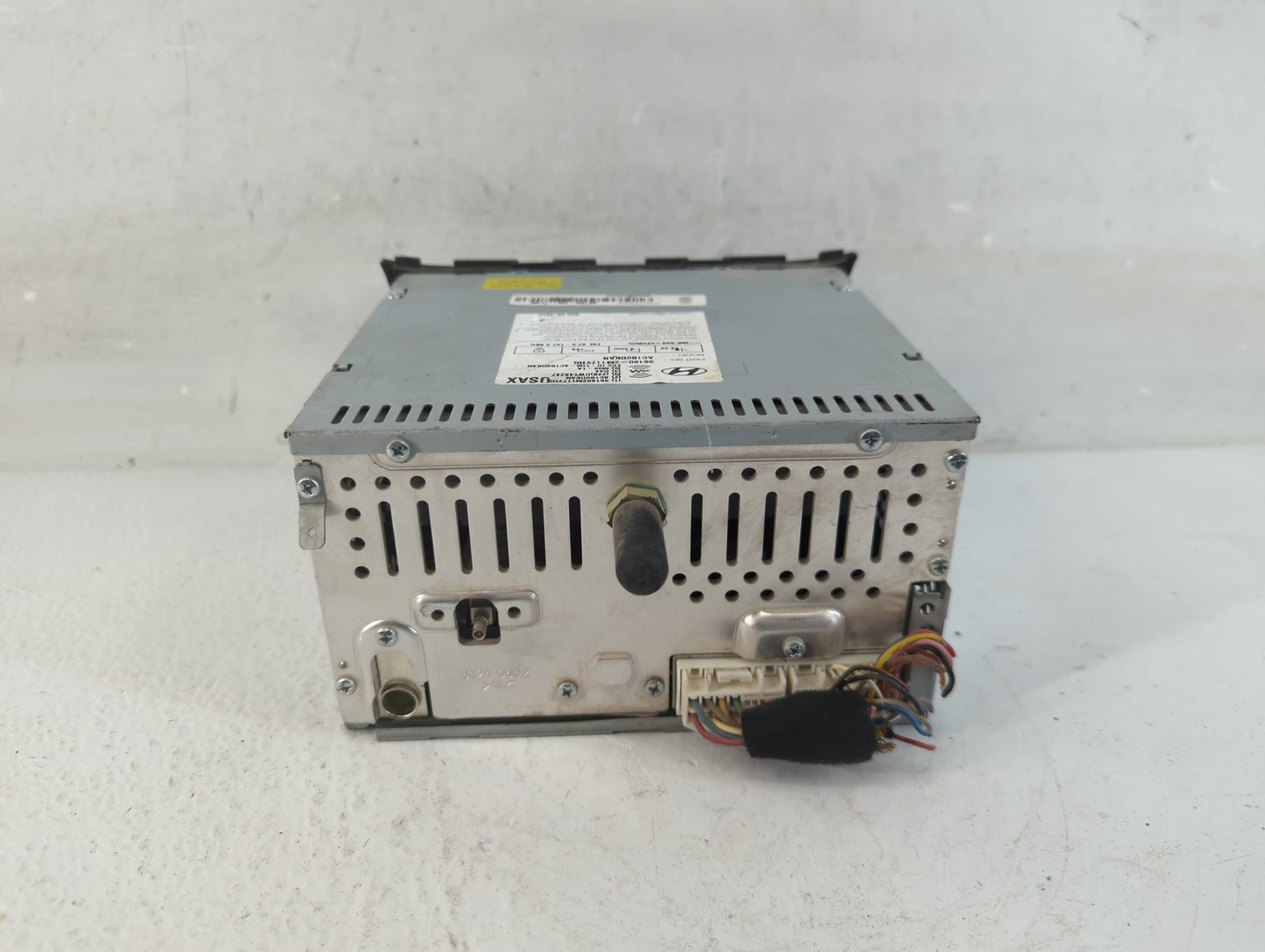 2013 Hyundai Genesis Radio AM FM Cd Player Receiver Replacement P/N:96180-2M117YHG Fits OEM Used Auto Parts - Oemusedautopar