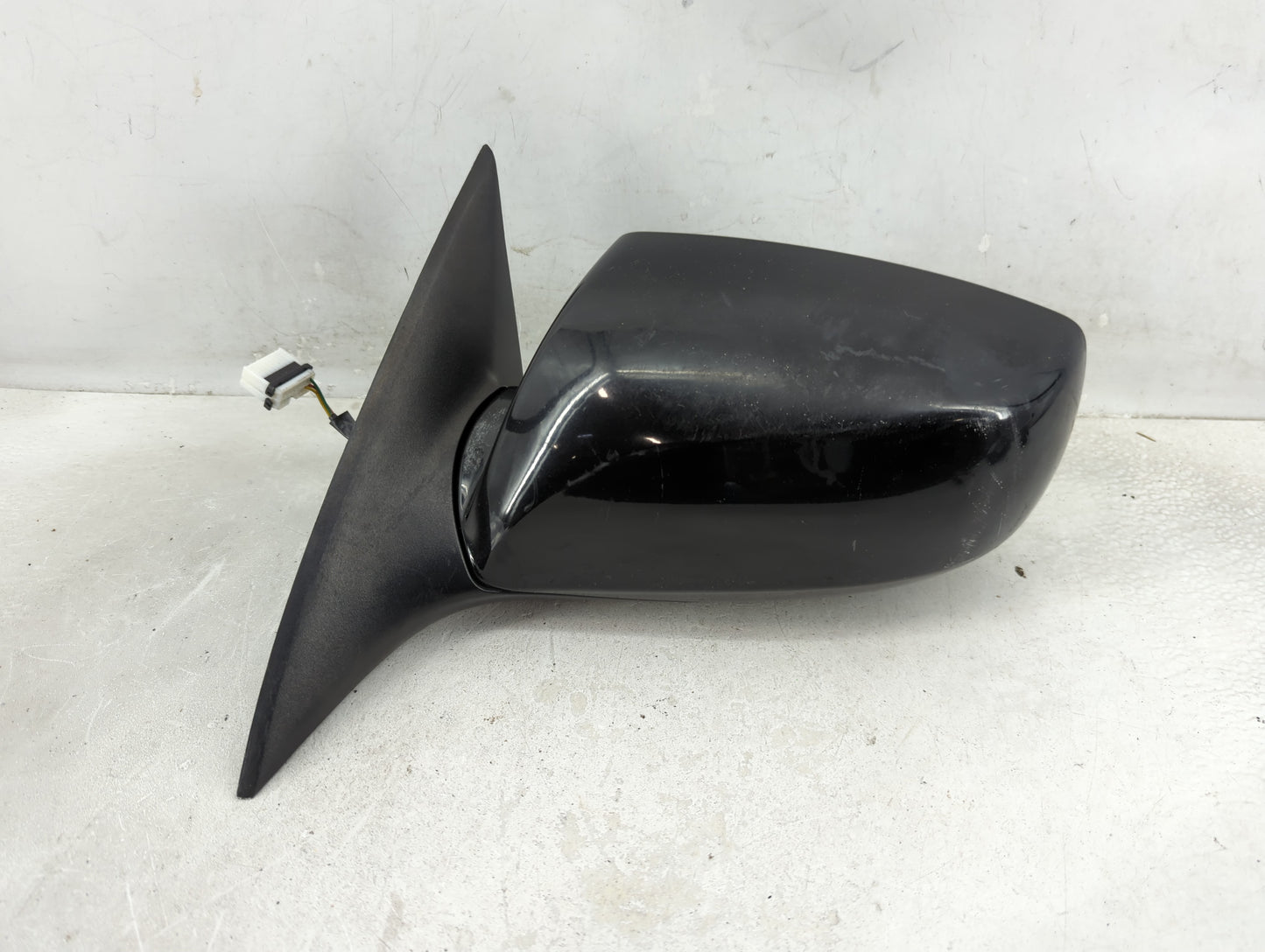 2013 Hyundai Genesis Coupe Driver Side View Mirror - Left Door Mirror OEM Used - Oemusedautoparts1.com
