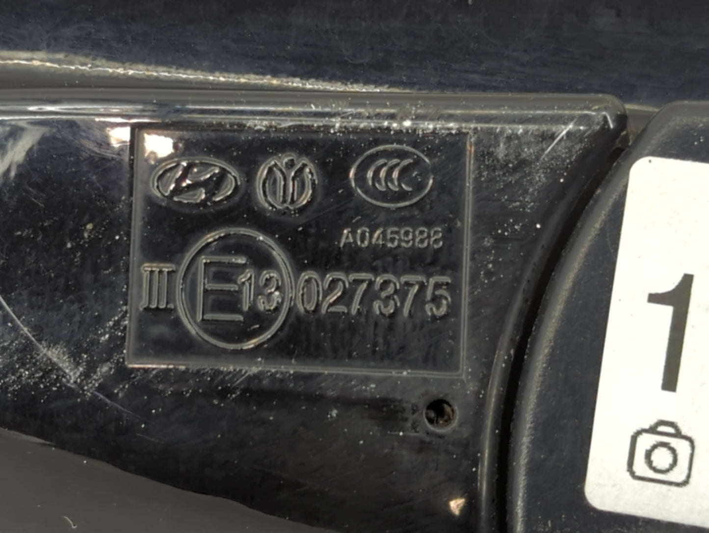 2013 Hyundai Genesis Coupe Driver Side View Mirror - Left Door Mirror OEM Used - Oemusedautoparts1.com