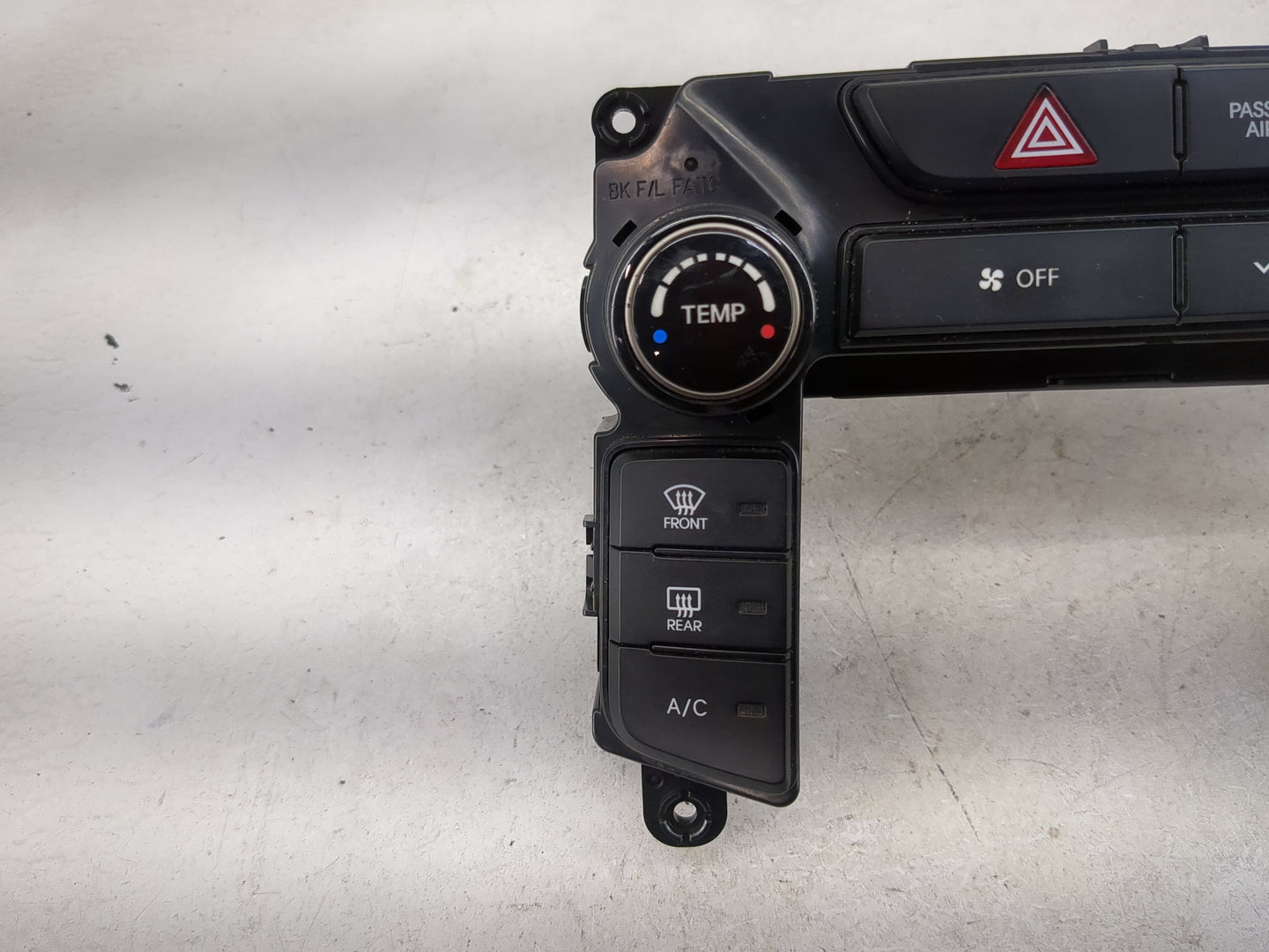 2013 Hyundai Genesis Coupe Climate Control Module Temperature AC/Heater Replacement P/N:97250-2MMC0 Fits Fits 2014 2015 2016