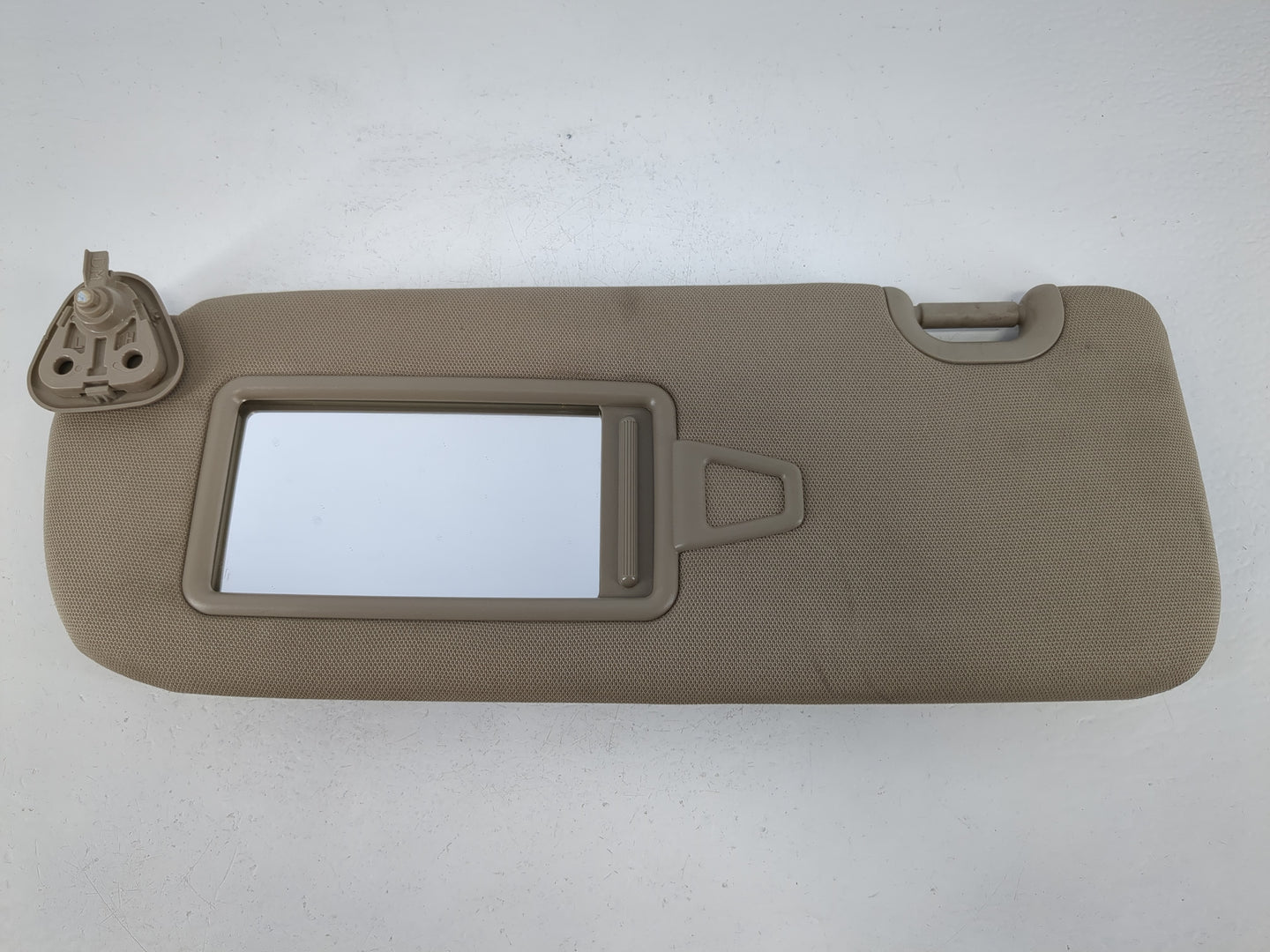 2013-2019 Hyundai Santa Fe Sun Visor Shade Replacement Driver Left Mirror Fits Fits 2013 2014 2015 2016 2017 2018 2019 OEM U