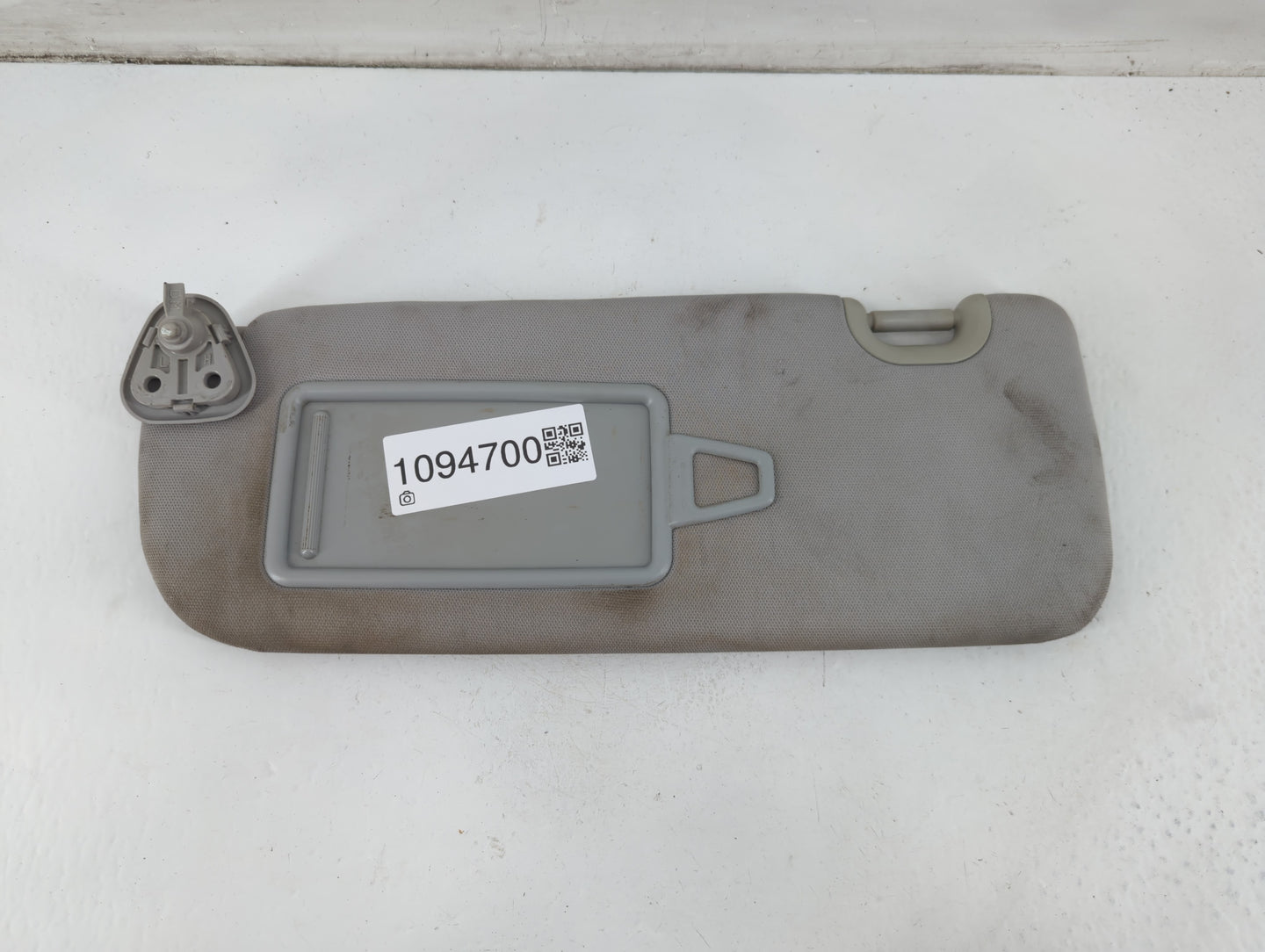2013-2019 Hyundai Santa Fe Sun Visor Shade Replacement Driver Left Mirror Fits Fits 2013 2014 2015 2016 2017 2018 2019 OEM U