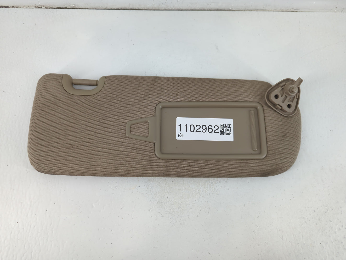 2013-2019 Hyundai Santa Fe Sun Visor Shade Replacement Passenger Right Mirror Fits Fits 2013 2014 2015 2016 2017 2018 2019 O