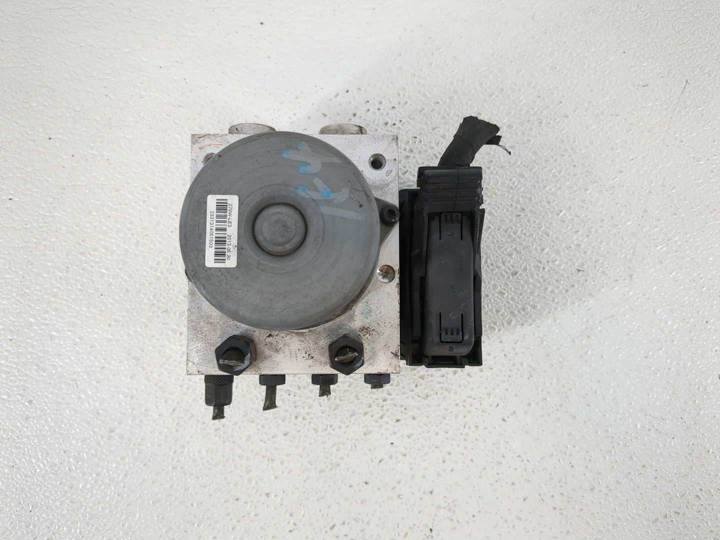 2013-2016 Hyundai Santa Fe ABS Pump Control Module Replacement P/N:58920-B8700 Fits Fits 2013 2014 2015 2016 OEM Used Auto P