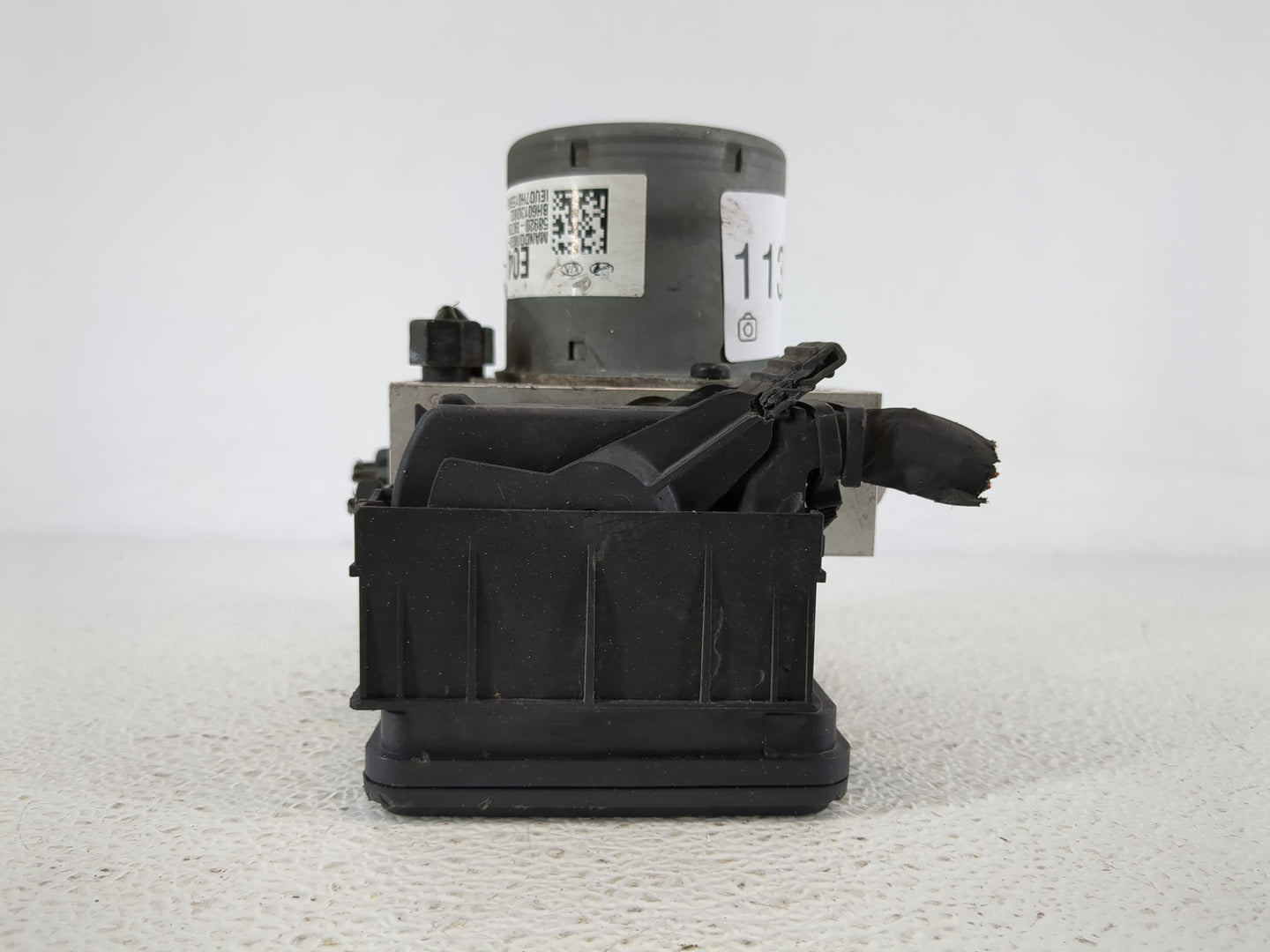 2013-2016 Hyundai Santa Fe ABS Pump Control Module Replacement P/N:58920-B8700 Fits Fits 2013 2014 2015 2016 OEM Used Auto P