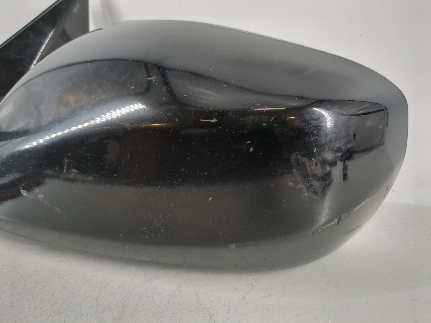 2013-2016 Hyundai Santa Fe Driver Side View Mirror - Left Door Mirror OEM Used - Oemusedautoparts1.com