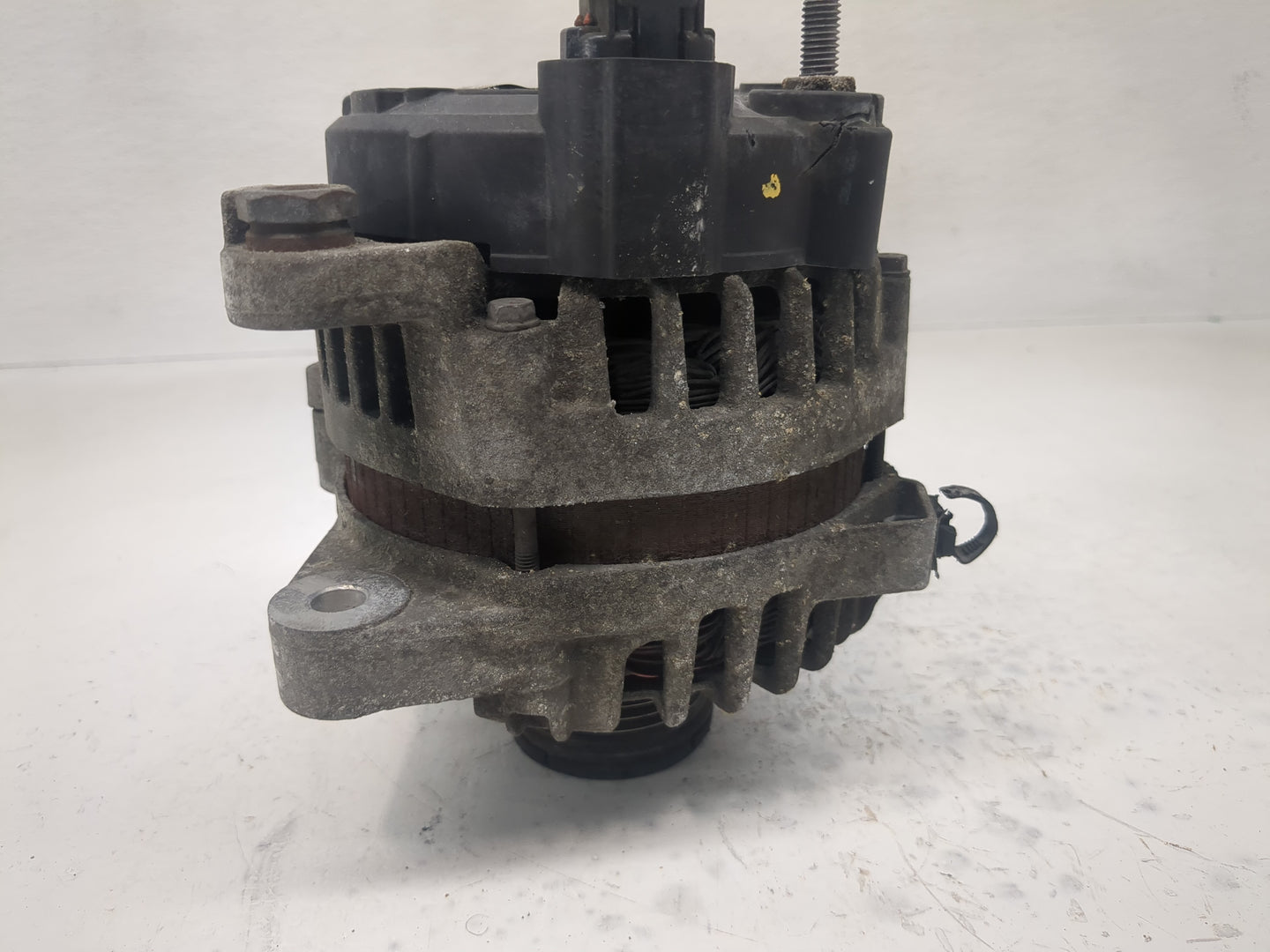 2013 Hyundai Santa Fe Alternator Replacement Generator Charging Assembly Engine OEM P/N:2612490 B 37300-2G850 Fits Fits 2014