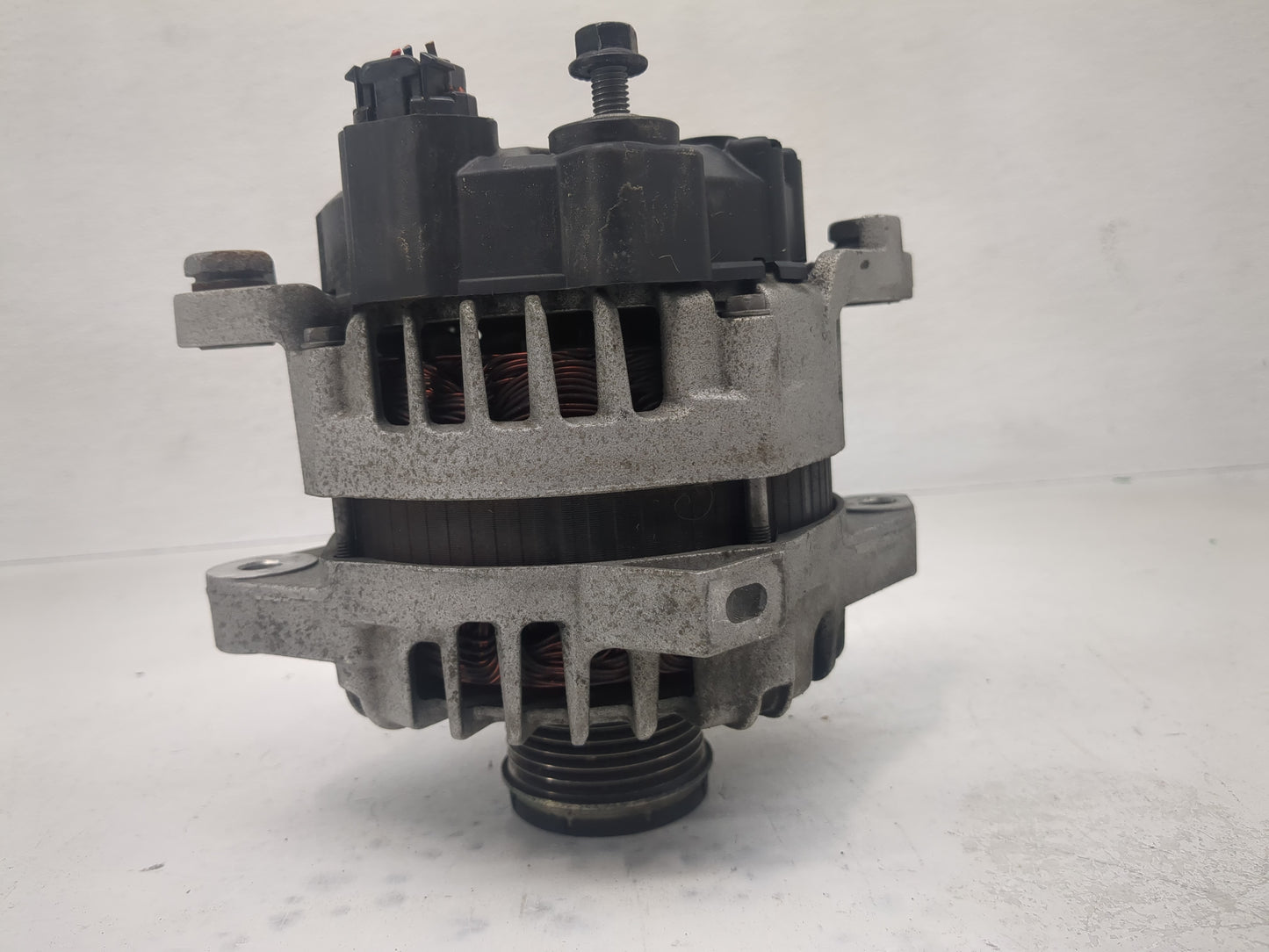 2013 Hyundai Santa Fe Alternator Replacement Generator Charging Assembly Engine OEM P/N:2612490 B 37300-2G850 Fits Fits 2014