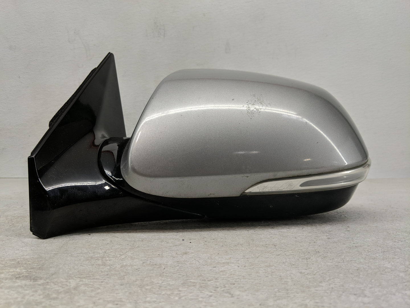 2013-2016 Hyundai Santa Fe Side Mirror Replacement Driver Left View Door Mirror Fits Fits 2013 2014 2015 2016 OEM Used Auto 