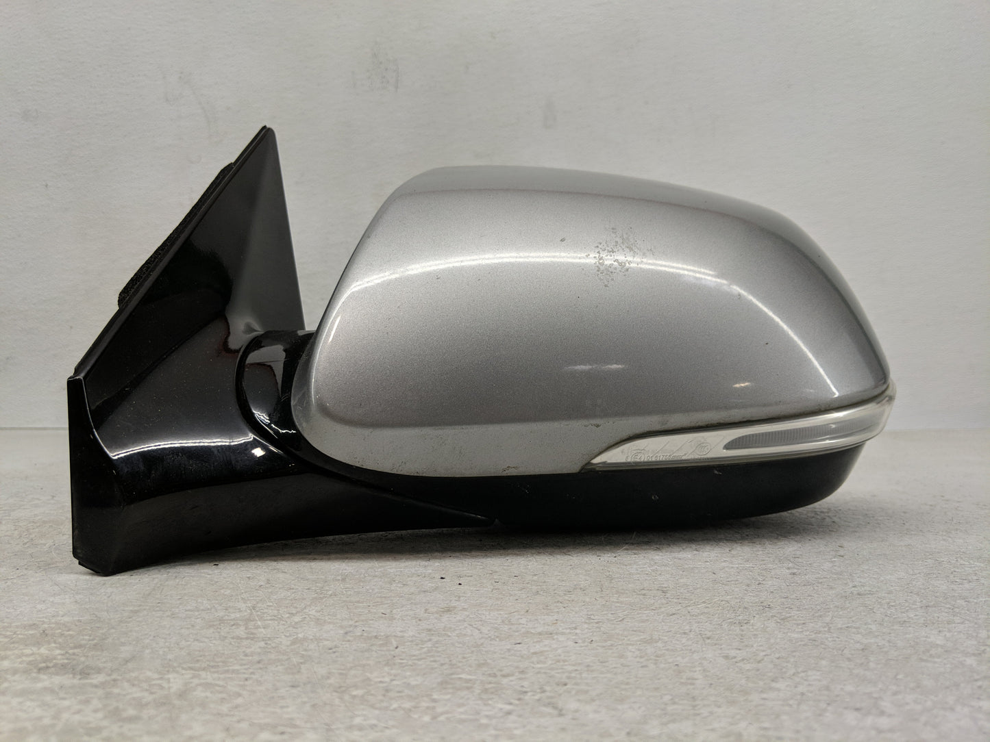 2013-2016 Hyundai Santa Fe Side Mirror Replacement Driver Left View Door Mirror Fits Fits 2013 2014 2015 2016 OEM Used Auto 