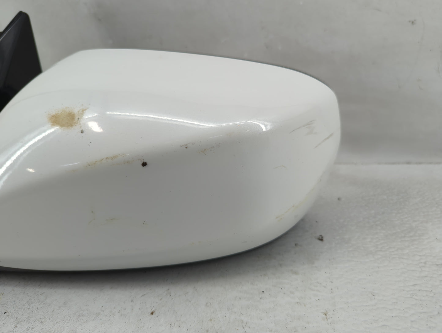 2013-2016 Hyundai Santa Fe Driver Side View Mirror - Left Door Mirror OEM Used - Oemusedautoparts1.com
