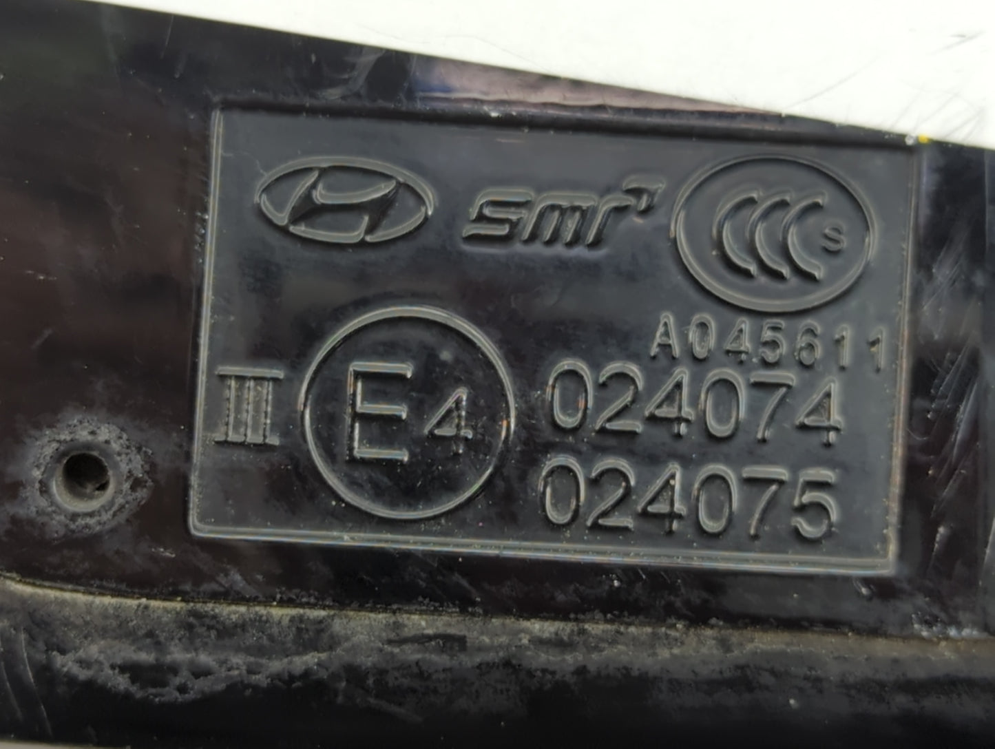2013-2016 Hyundai Santa Fe Driver Side View Mirror - Left Door Mirror OEM Used - Oemusedautoparts1.com