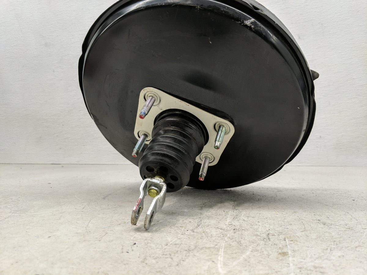 2013 Hyundai Santa Fe Power Brake Booster Oem 1310328 - Oemusedautoparts1.com