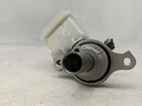 2013-2019 Hyundai Santa Fe Brake Master Cylinder 1310779 - Oemusedautoparts1.com