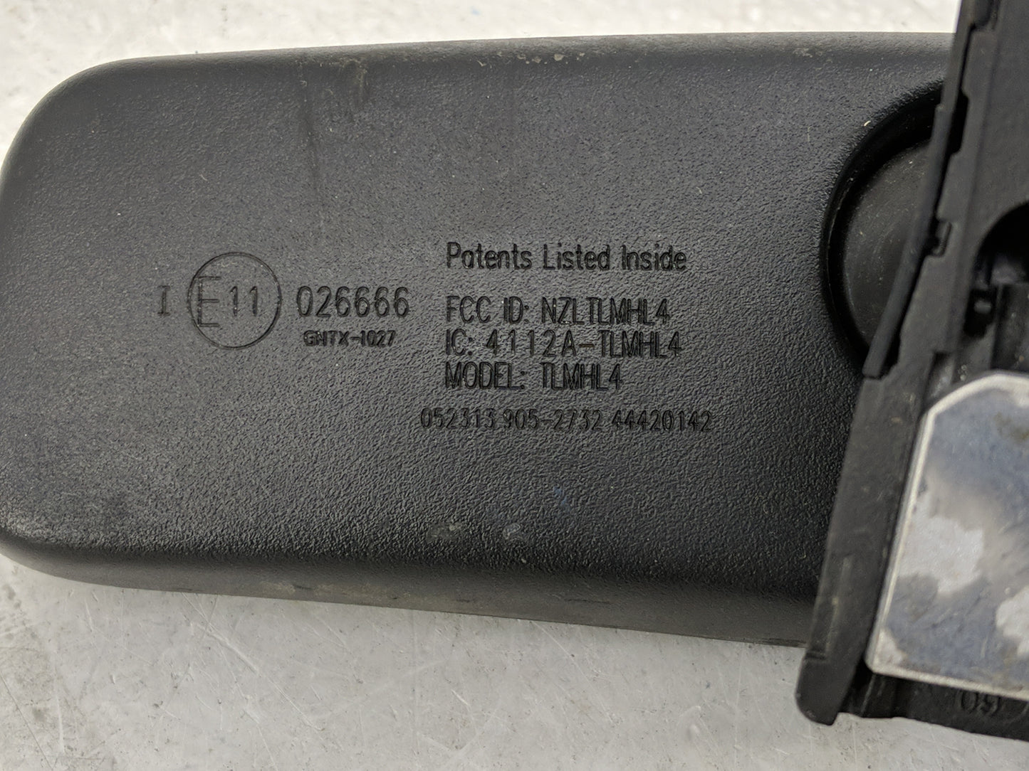 2013-2020 Hyundai Santa Fe Interior Rear View Mirror Replacement OEM P/N:E11026666 Fits OEM Used Auto Parts - Oemusedautopar