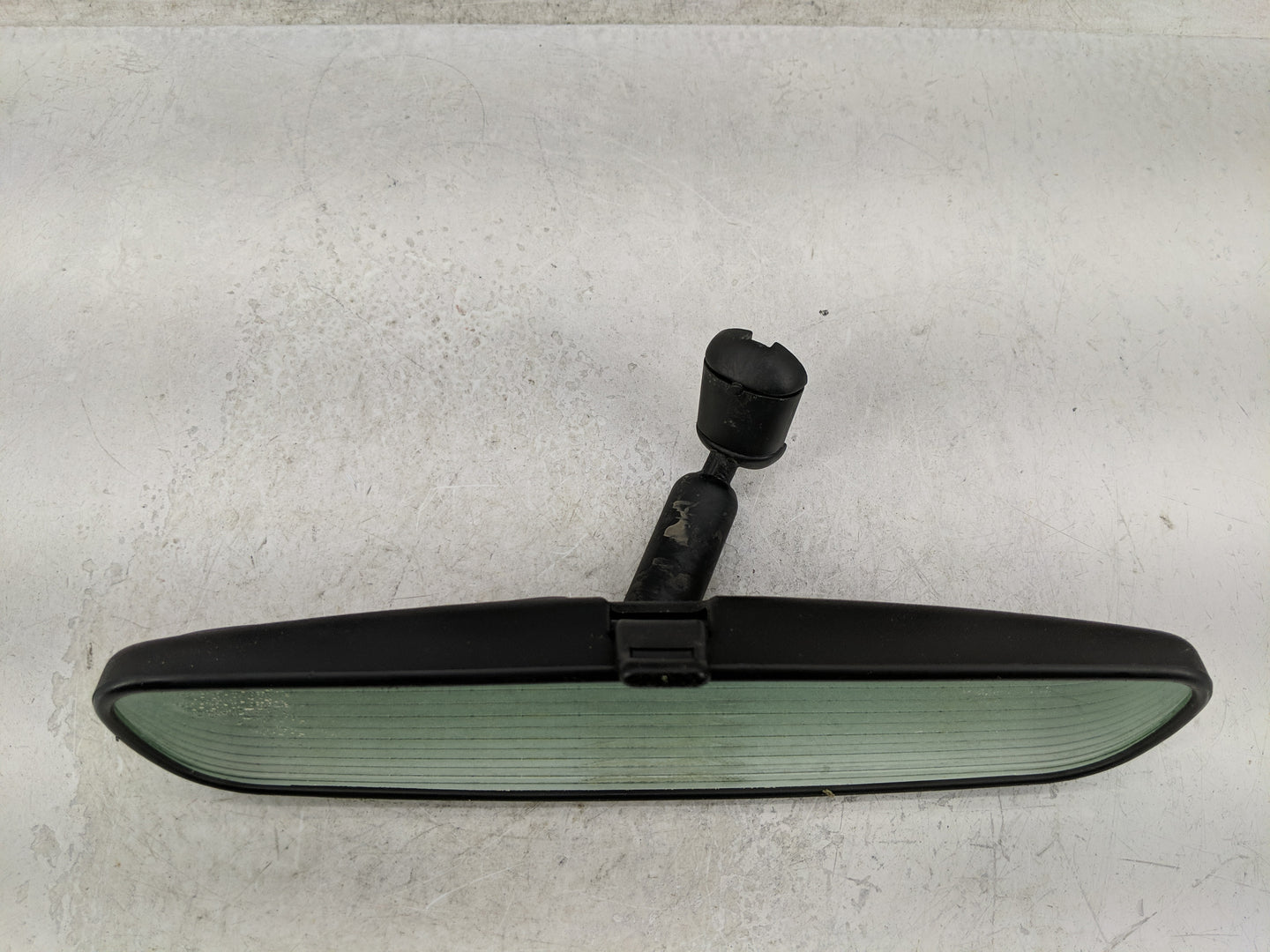 2013-2020 Hyundai Santa Fe Interior Rear View Mirror Replacement OEM Fits OEM Used Auto Parts - Oemusedautoparts1.com