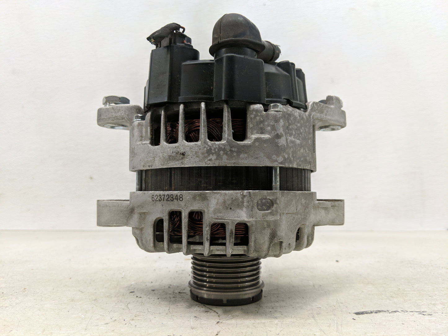 2013 Hyundai Santa Fe Alternator Replacement Generator Charging Assembly Engine OEM P/N:37300-2G800 Fits OEM Used Auto Parts