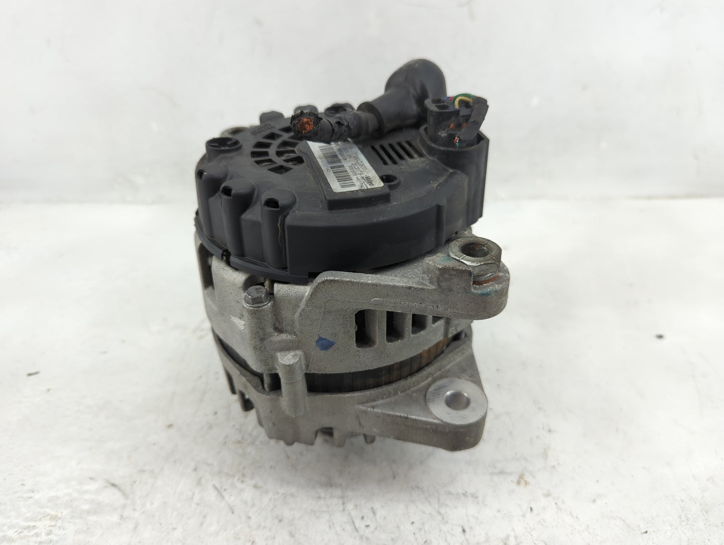 2013 Hyundai Santa Fe Alternator Replacement Generator Charging Assembly Engine OEM P/N:37300-2G800 Fits OEM Used Auto Parts
