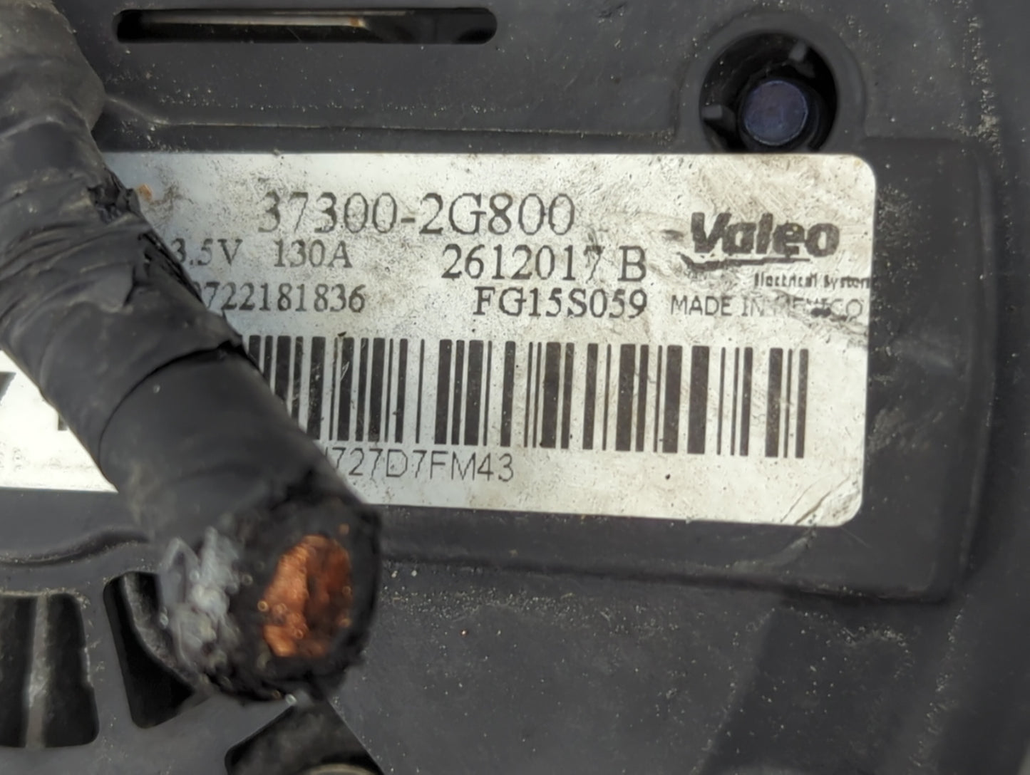 2013 Hyundai Santa Fe Alternator Replacement Generator Charging Assembly Engine OEM P/N:37300-2G800 Fits OEM Used Auto Parts