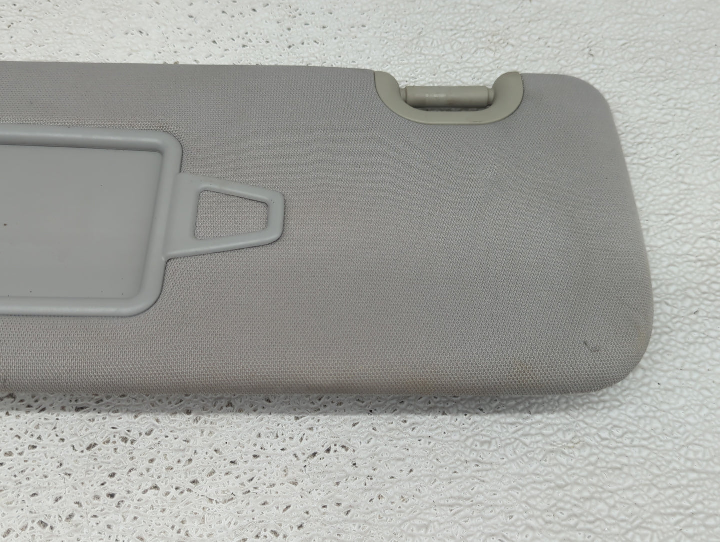 2013-2019 Hyundai Santa Fe Sun Visor Shade Replacement Driver Left Mirror Fits Fits 2013 2014 2015 2016 2017 2018 2019 OEM U