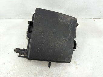 compare product 2013 Hyundai Santa Fe Fusebox Fuse Box Panel Relay Module P/N:MG666081-N 39160-37110, 91951-2W000, 91956-00001 Fits OEM Used Auto Parts