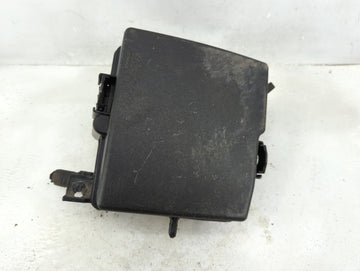 2013 Hyundai Santa Fe Fusebox Fuse Box Panel Relay Module P/N:MG666081-N 39160-37110, 91951-2W000, 91956-00001 Fits OEM Used