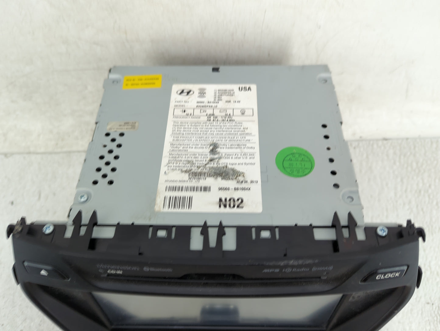 2013-2016 Hyundai Santa Fe Radio AM FM Cd Player Receiver Replacement Fits Fits 2013 2014 2015 2016 OEM Used Auto Parts - Oe