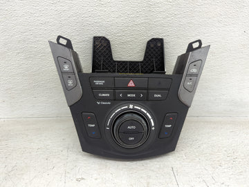 2013-2016 Hyundai Santa Fe Climate Control Module Temperature AC/Heater Replacement P/N:97250-4Z400 Fits Fits 2013 2014 2015