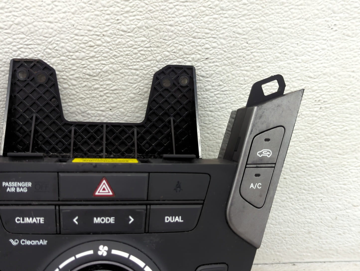 2013-2016 Hyundai Santa Fe Climate Control Module Temperature AC/Heater Replacement P/N:97250-4Z400 Fits Fits 2013 2014 2015