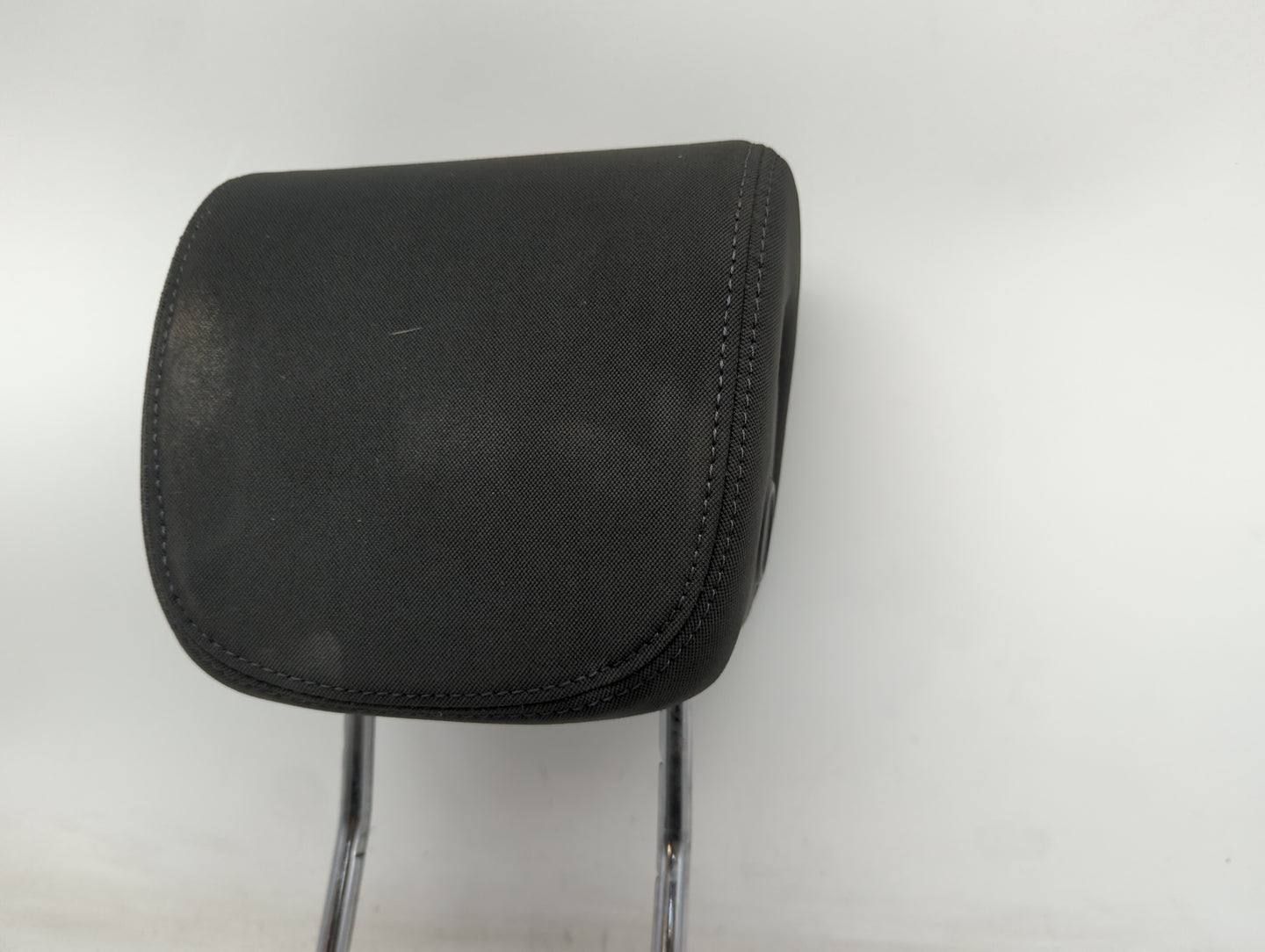 2013-2016 Hyundai Santa Fe Headrest Head Rest Front Driver Passenger Seat Fits Fits 2013 2014 2015 2016 OEM Used Auto Parts 