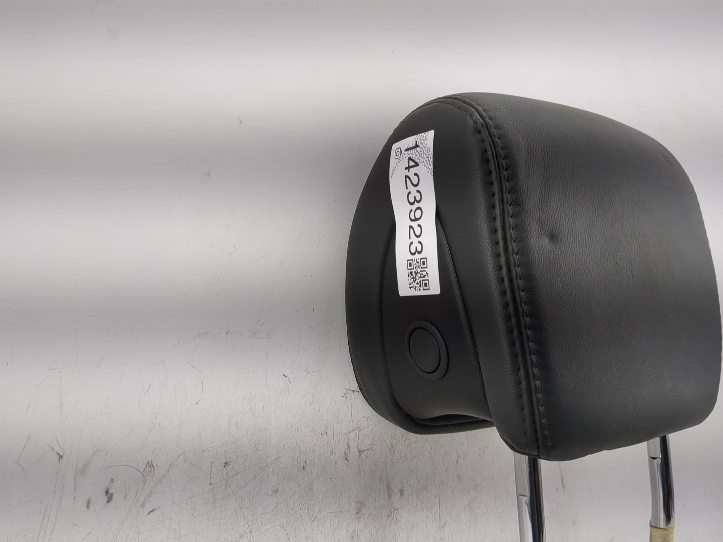 2013 Hyundai Santa Fe Headrest Head Rest Front Driver Passenger Seat - Oemusedautoparts1.com