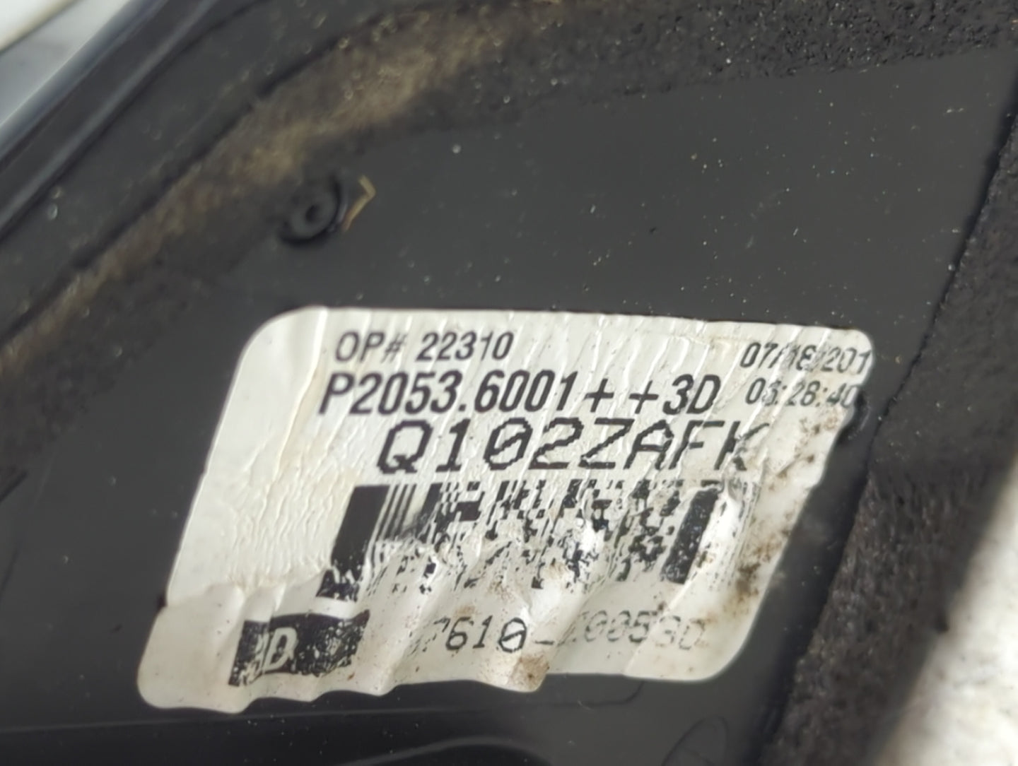 2013-2016 Hyundai Santa Fe Driver Side View Mirror - Left Door Mirror OEM Used - Oemusedautoparts1.com