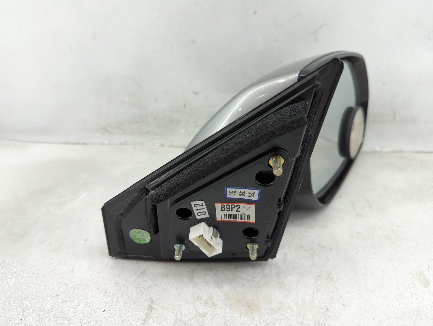 2013-2016 Hyundai Santa Fe Passenger Side View Mirror - Right Door Mirror OEM Used - Oemusedautoparts1.com