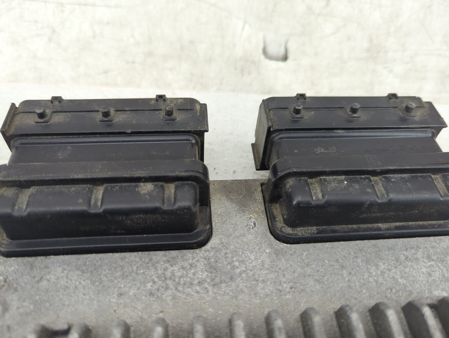2013-2016 Hyundai Santa Fe PCM Engine Control Computer ECU ECM PCU OEM P/N:39100-3CDN0 11901429 Fits Fits 2013 2014 2015 201