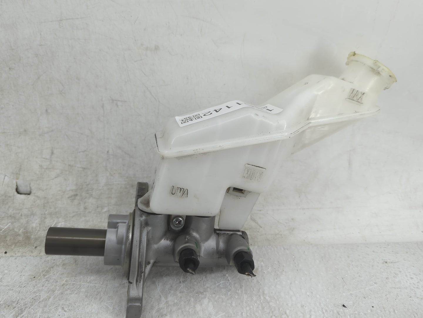 2013-2019 Hyundai Santa Fe Brake Master Cylinder 1451142 - Oemusedautoparts1.com