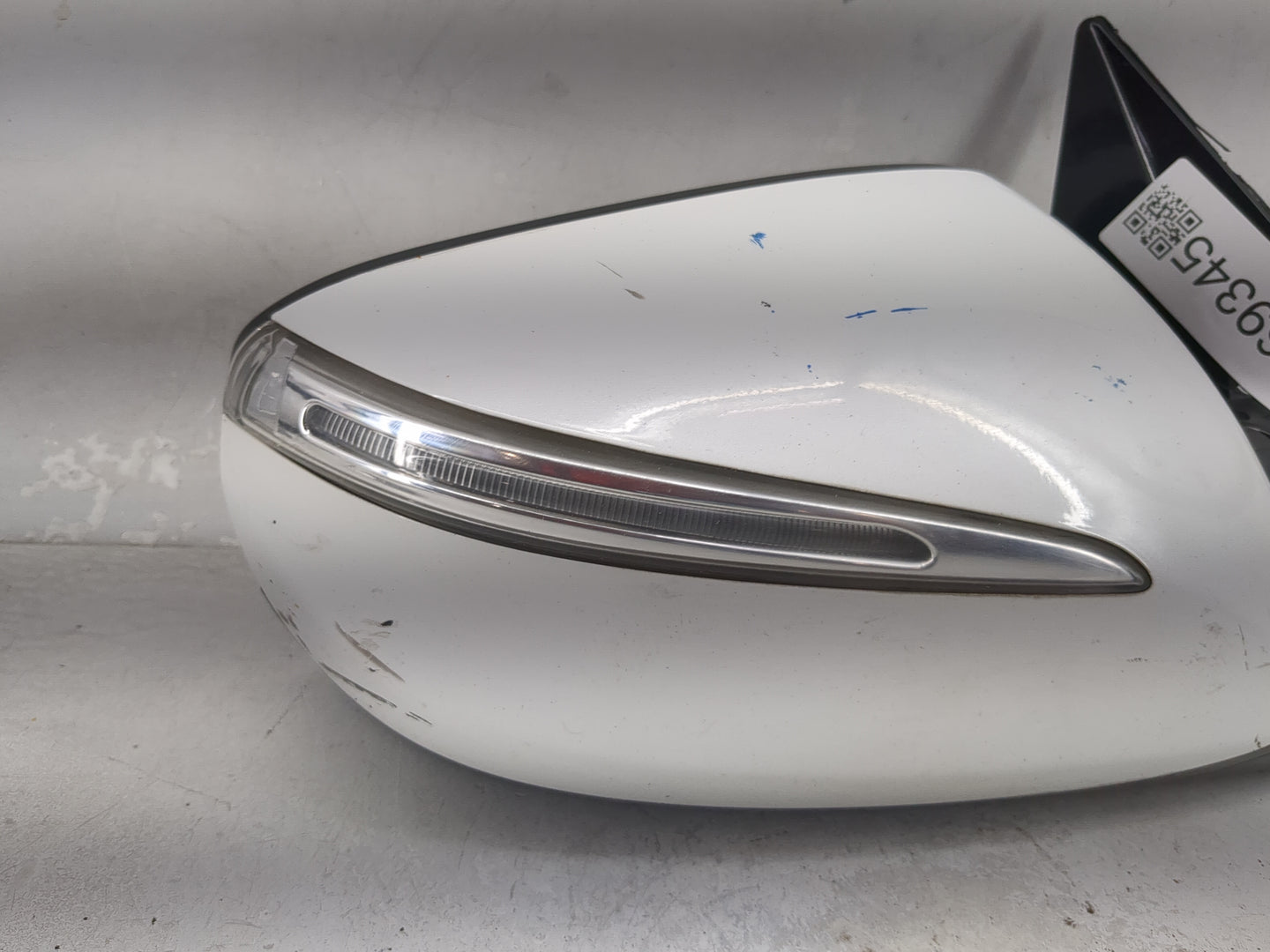 2013-2016 Hyundai Santa Fe Passenger Side View Mirror - Right Door Mirror OEM Used - Oemusedautoparts1.com